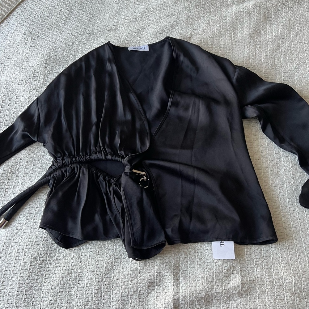 Act No1 Blouse Tops Women’s Size 38 Act No 1 $675